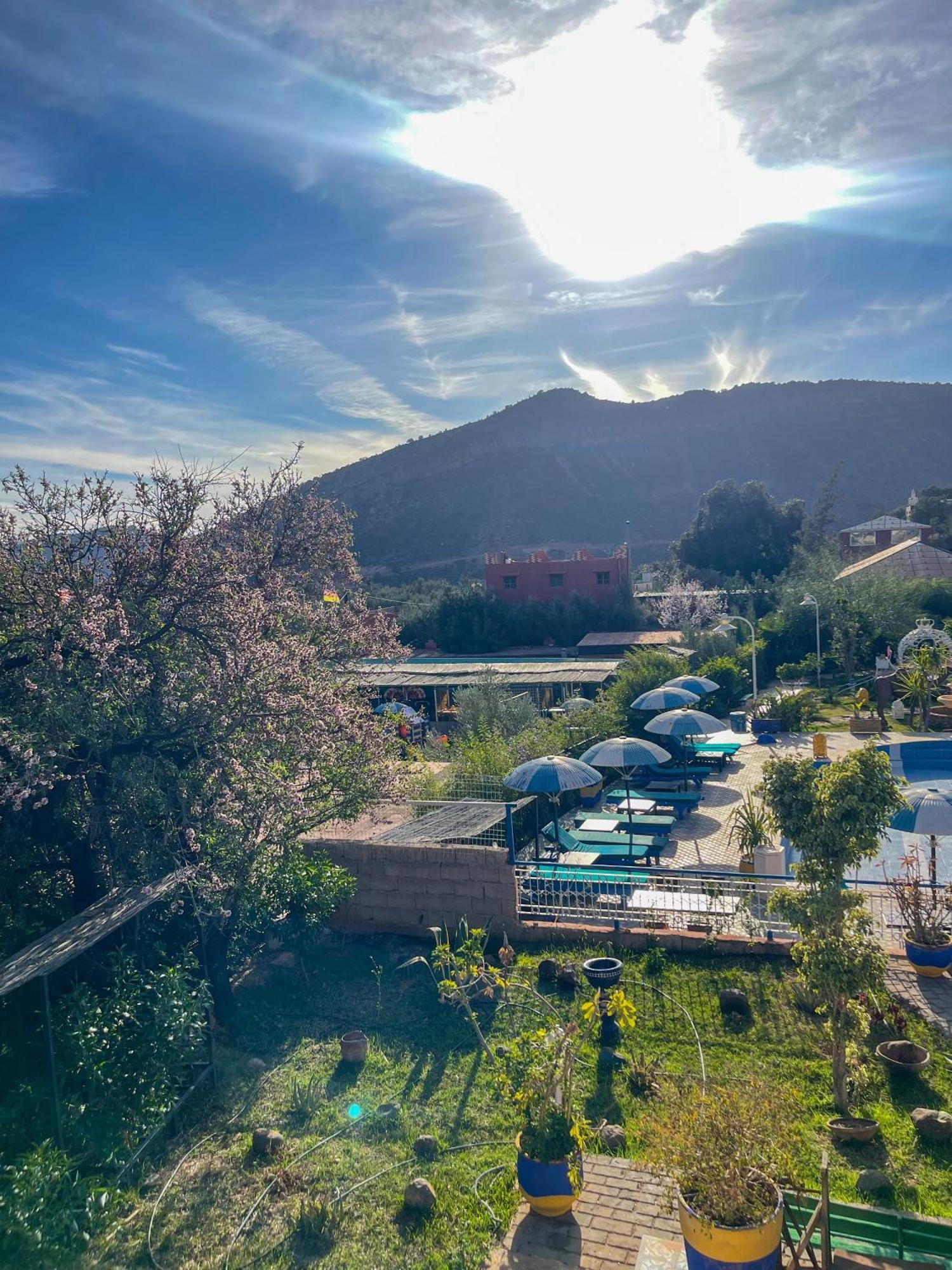 Auberge Le Refuge Aksri Ngoại thất bức ảnh