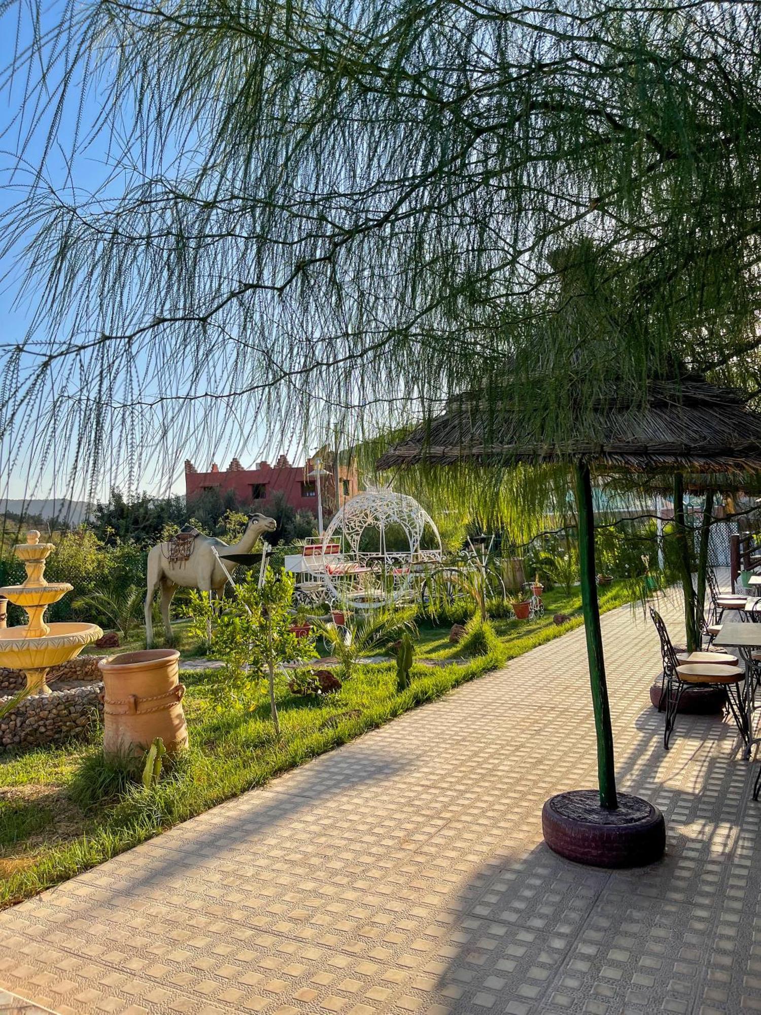 Auberge Le Refuge Aksri Ngoại thất bức ảnh